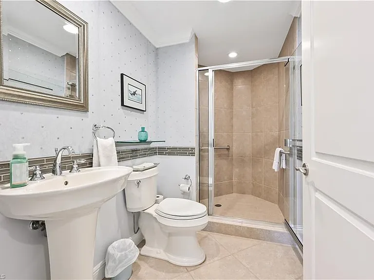 23850 Via Italia Cir #404 — Photo 35