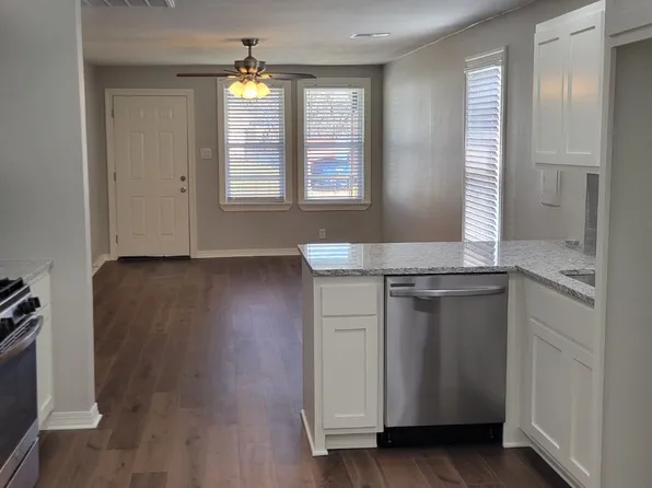 614 Washington Ave, Sand Springs, OK 74063