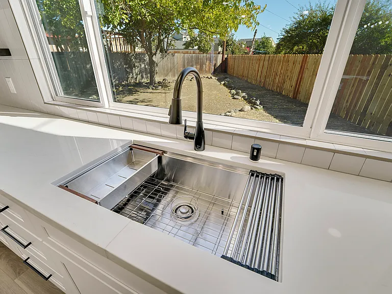 1502 Coolidge St — Photo 18