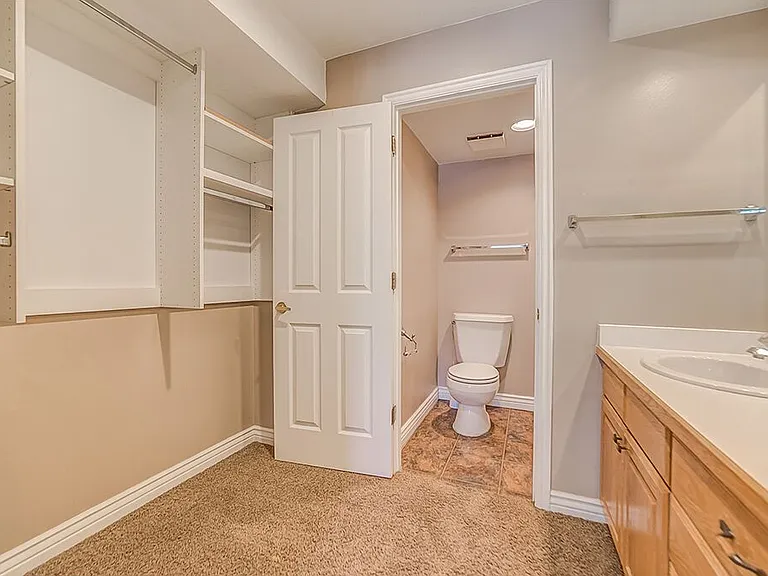 1547 N Riverside Ave #53 — Photo 10