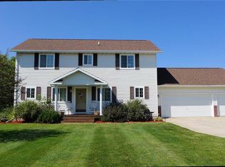 809 Robin Hood Pl, Rice Lake, WI 54868