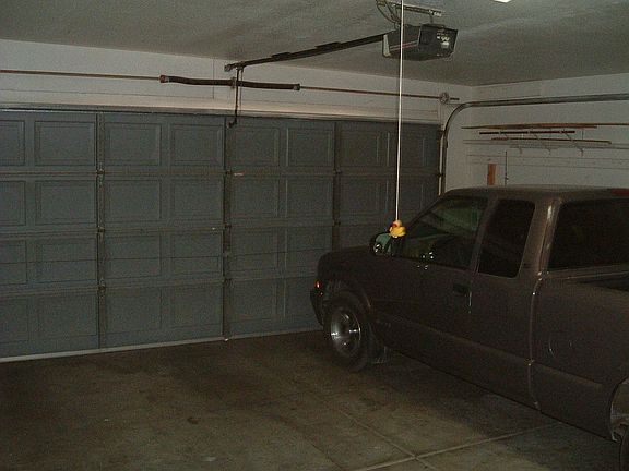 2-Car Garage