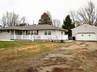 11335 West Ave, Sandyville, OH 44671
