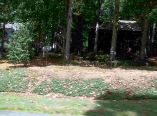 704 Jefferson Woods Dr, Forest, VA 24551