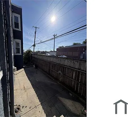 3 bed, $1,795 — Photo 3