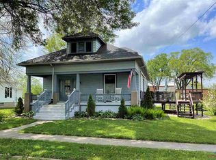 102 S Elm St, Cole Camp, MO 65325