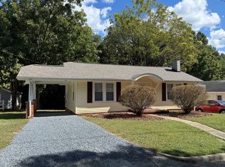 121 Spring Garden St, Asheboro, NC 27203