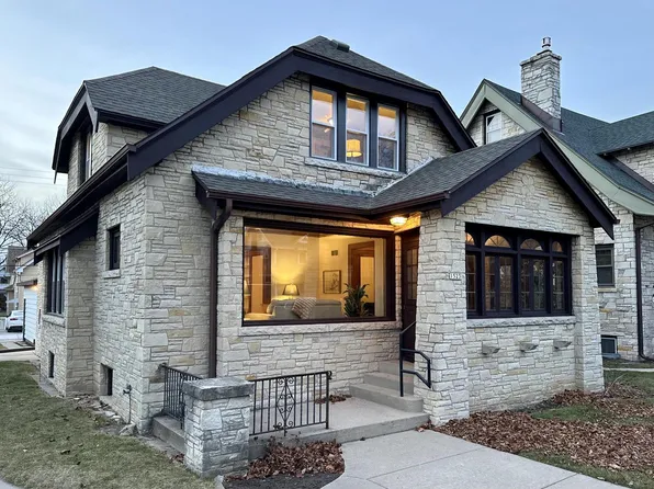 1523 South 58th STREET, West Allis, WI 53214