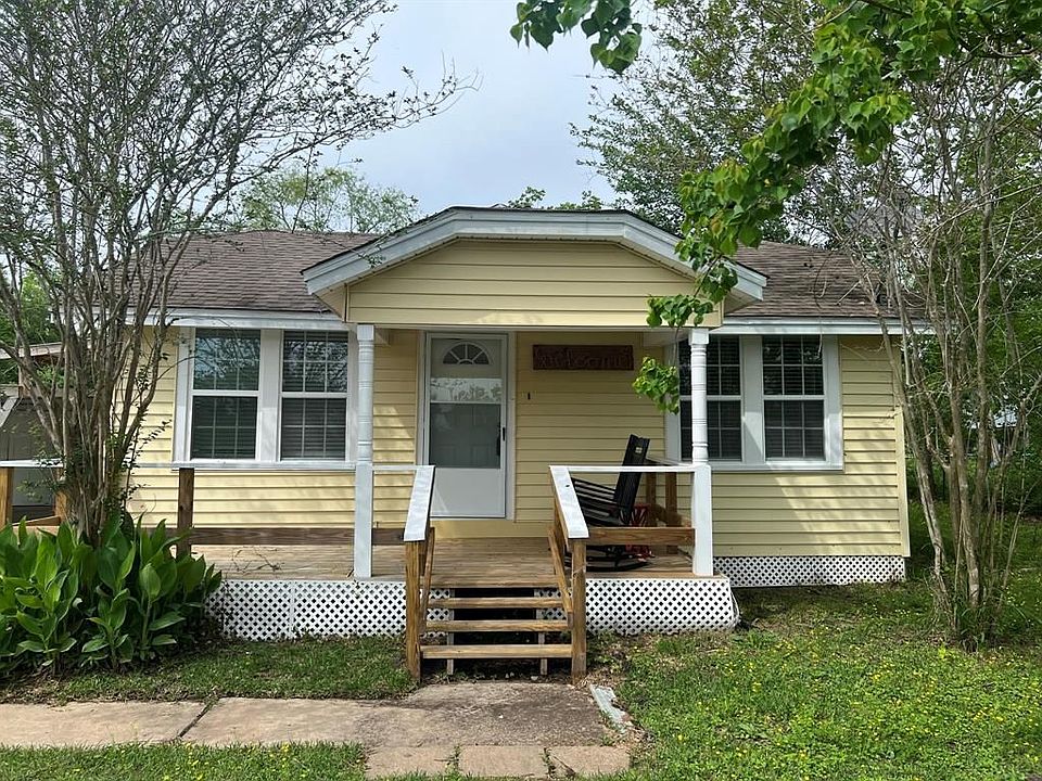1st image of 19016 Cammie St