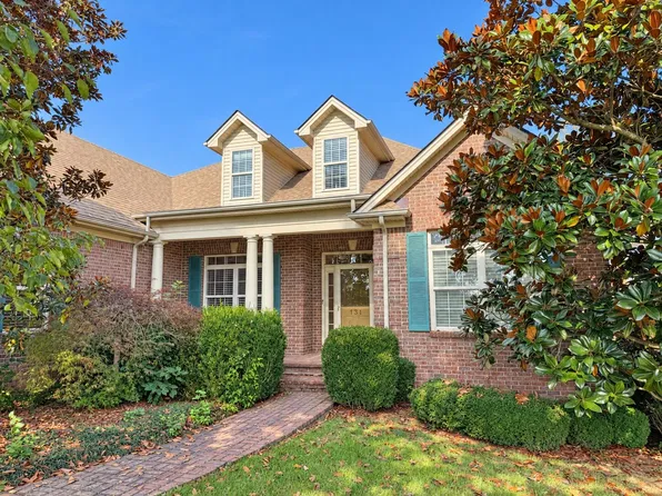 131 Teal Ln, Winchester, KY 40391