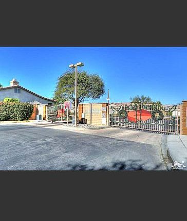 2nd image of 81324 Avenida Esmeralda