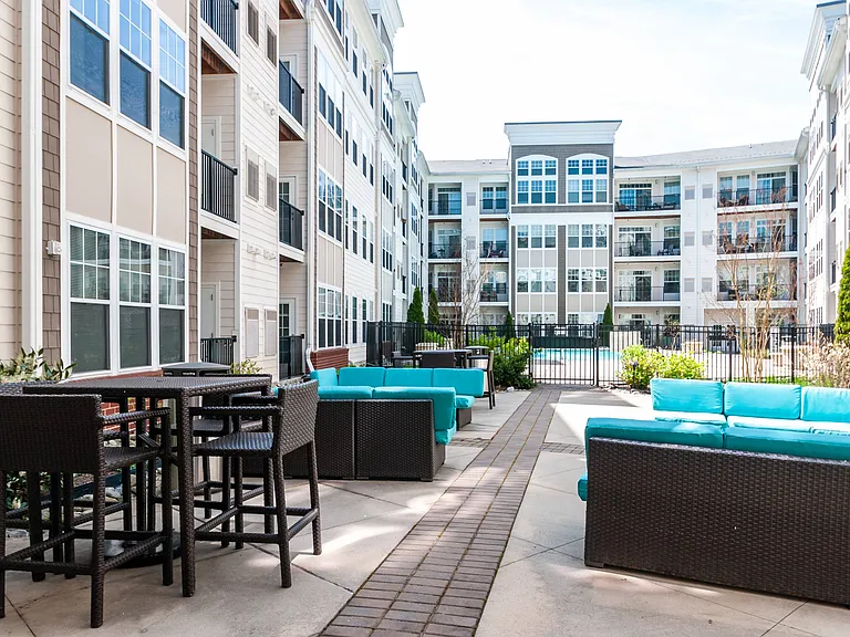 Poolside Seating