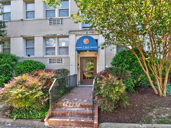 1361 K St SE APT 303, Washington, DC 20003