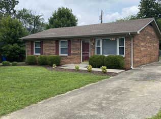 2813 Easthills Dr, Lexington, KY