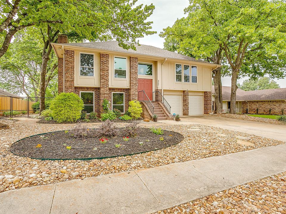 1st image of 3701 Teal Ln
