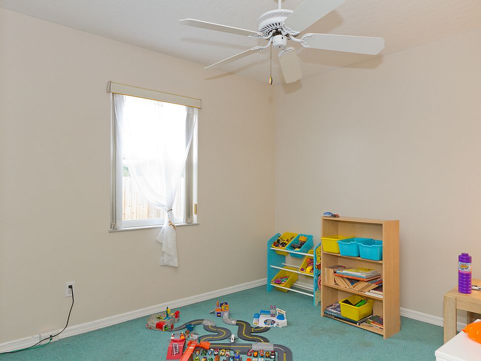 2nd image of 1561 Schooner Ln