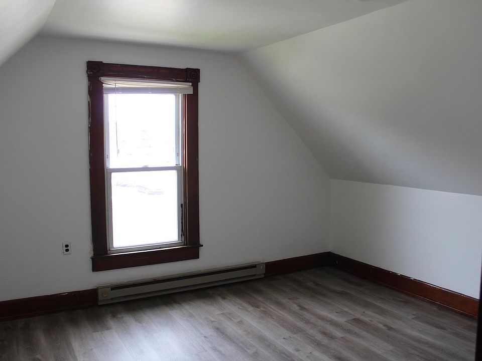 605 South St, Batesville, IN 47006 Zillow