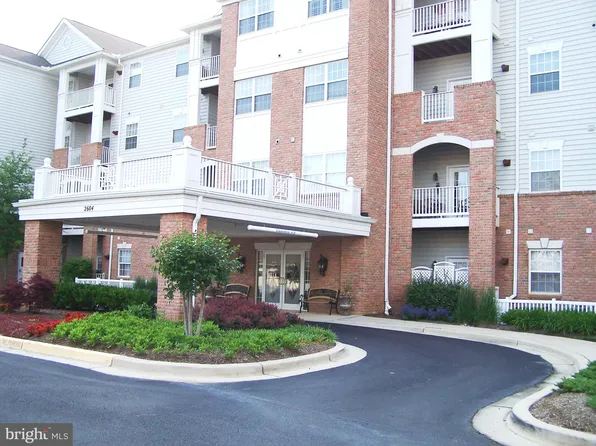 2604 Chapel Lake Dr APT 413, Gambrills, MD 21054