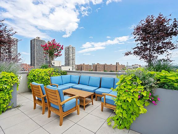 4th image of 181 E 119th St APT 8B