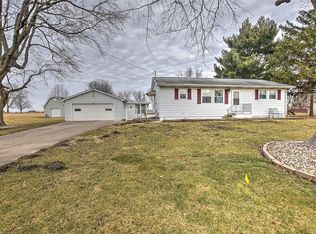 3704 Catherine St, Decatur, IL 62526