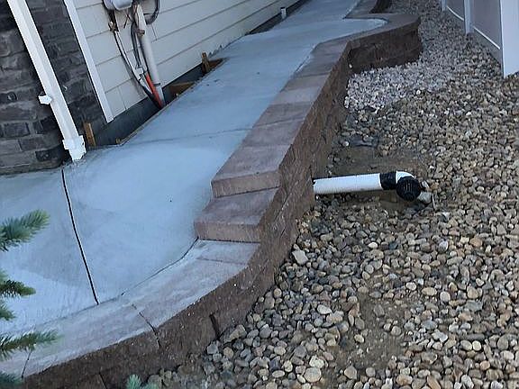 2nd image of 6027 Carmon Dr