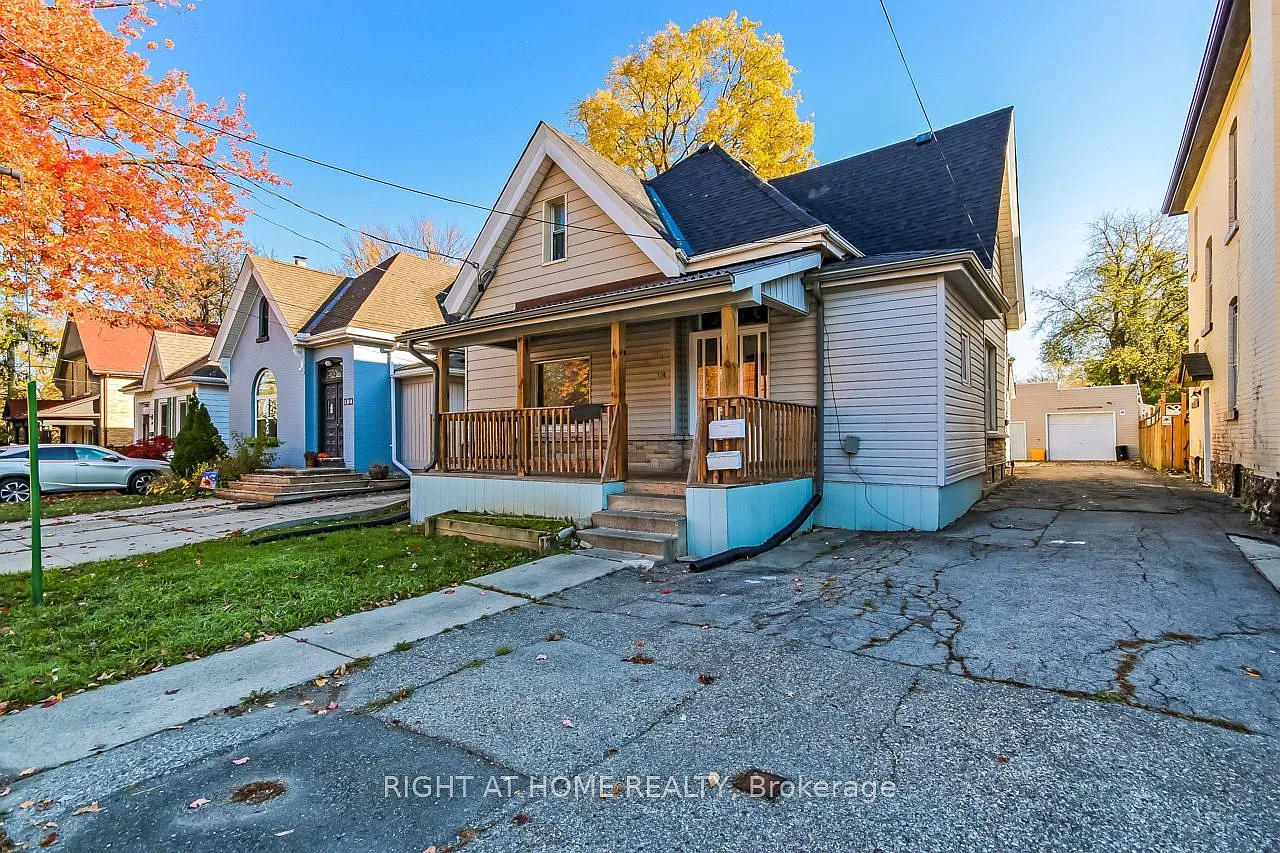 4 bed, $2,997 — Photo 2