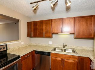448 W Erie St #156, Chicago, IL 60654