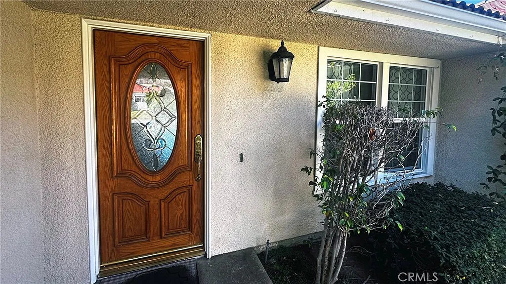 4 bed, 2762 sqft, $6,250 — Photo 4