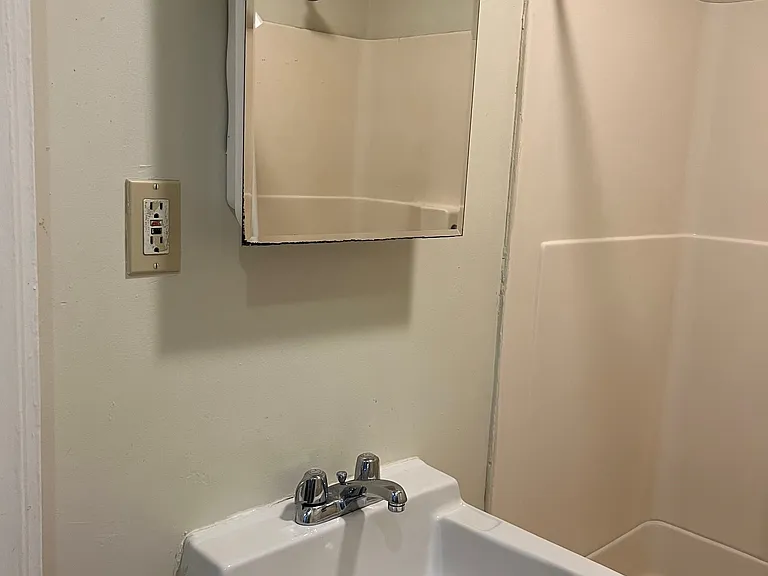 313 Huntington Ave #5A — Photo 5