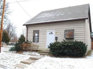 624 Clay St, Belleville, IL 62220