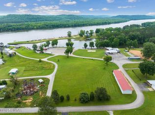 20 Ellen Ln, Decaturville, TN 38329