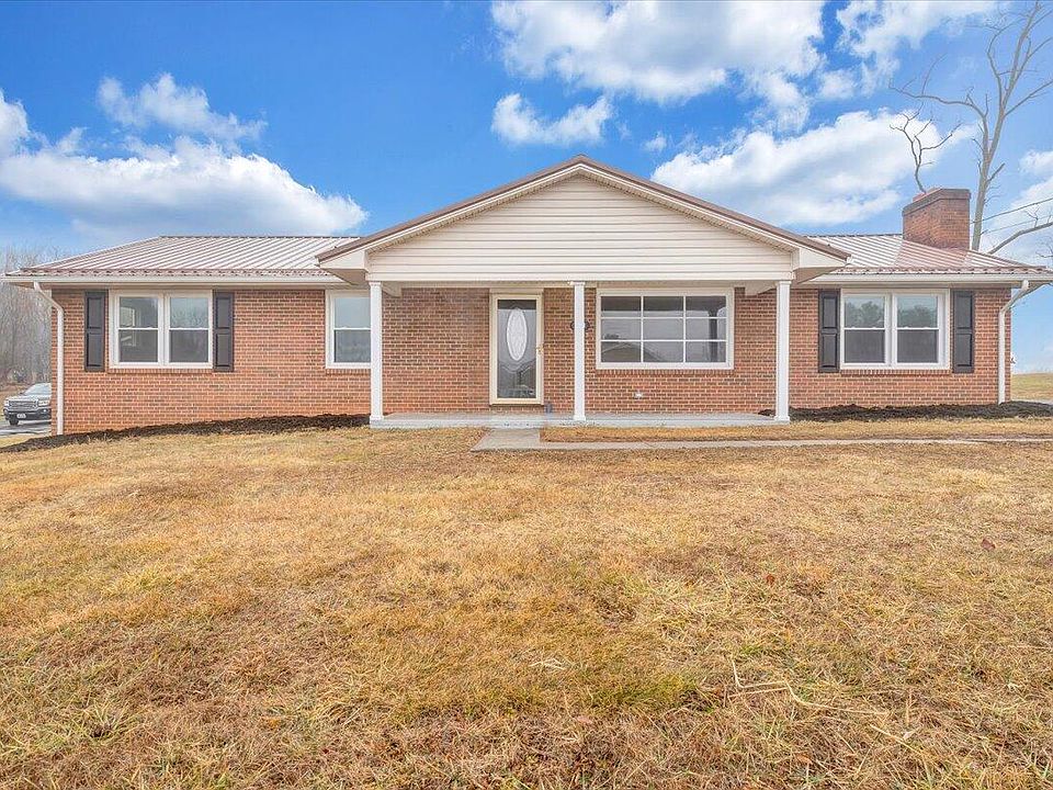 1st image of 221 Highfield Cir