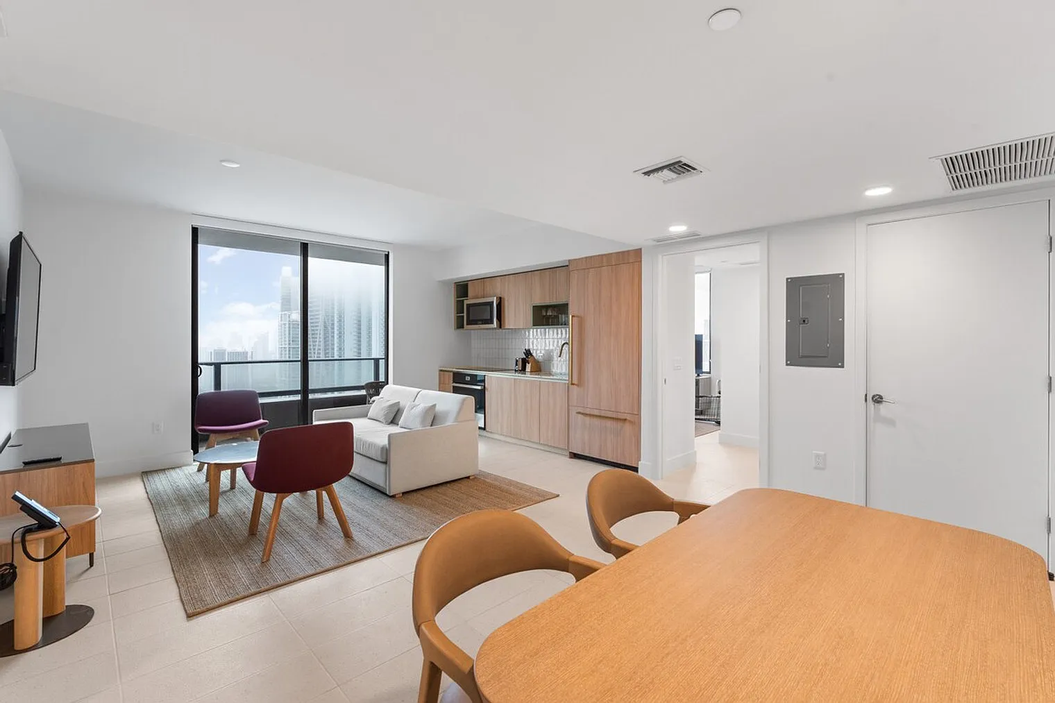 2 bed, 2.0 bath, $6,441 — Photo 3