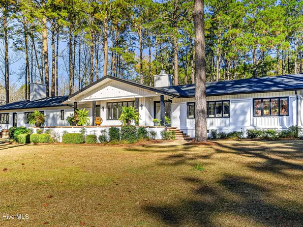 177 Cross Country Lane, Southern Pines, NC 28387