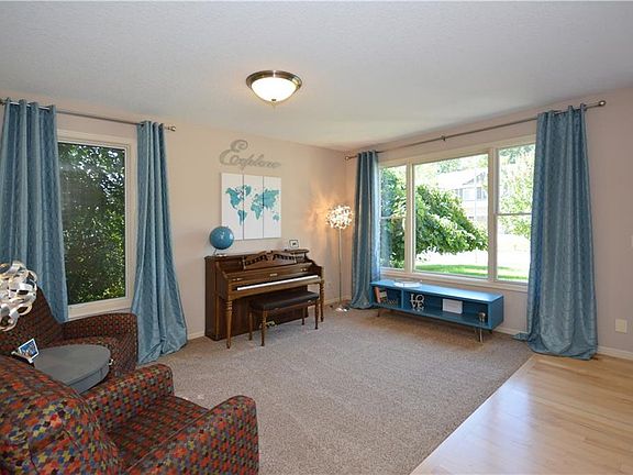 2nd image of 6313 Sudbury Ct
