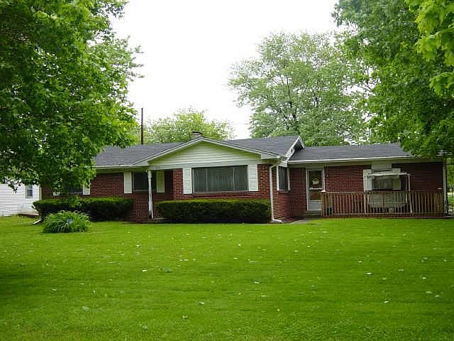 1st image of 3041 Kercheval Dr