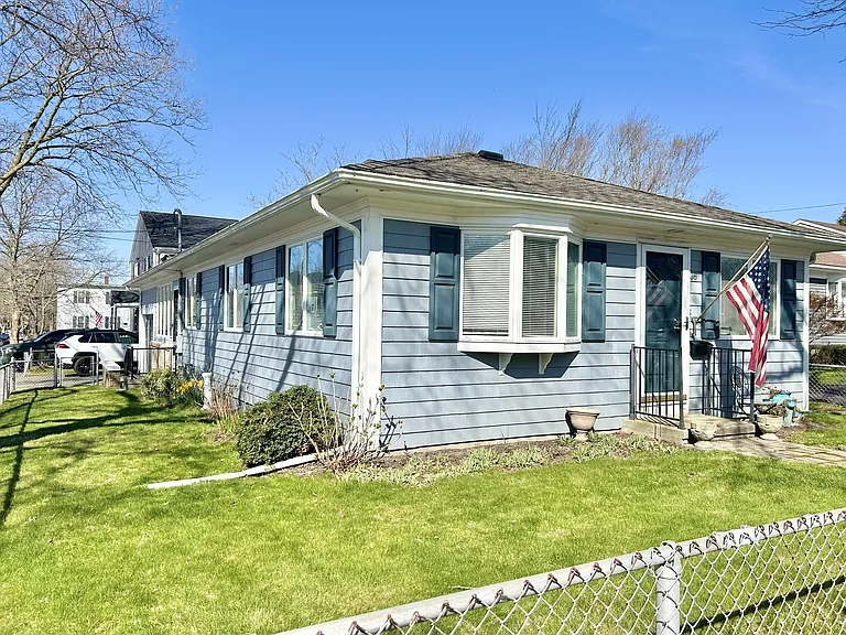 36 Foxhill Ave — Photo 10