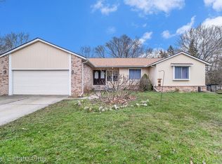 3803 Donaldson Rd, Rochester Hills, MI 48307