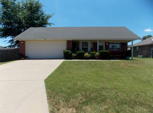 108 Meadow Ln, Poteau, OK 74953