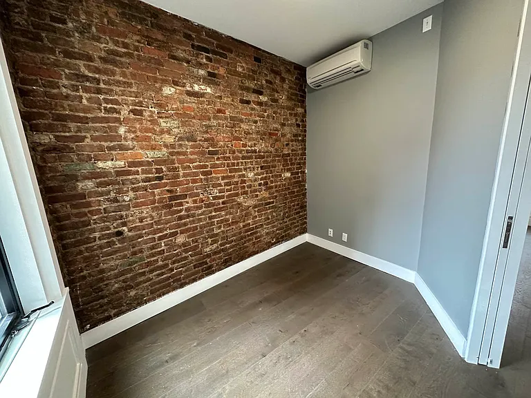 49 Prince St #25 — Photo 5