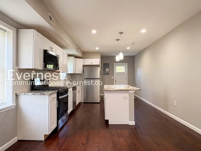 3800 Old York Rd — Photo 5