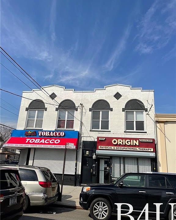 2nd image of 5301 Avenue N
