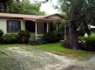 810 Irene Dr, Kerrville, TX 78028