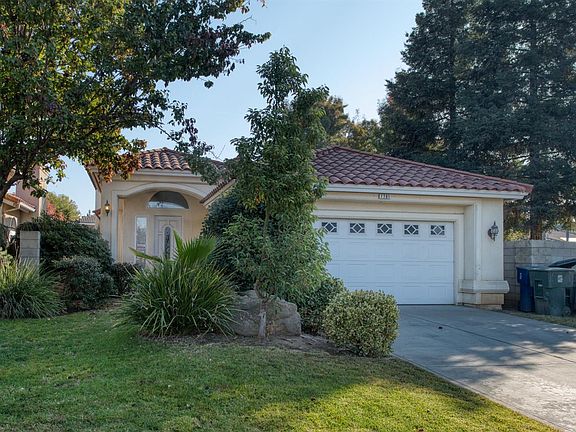 4th image of 1701 Camino Ln