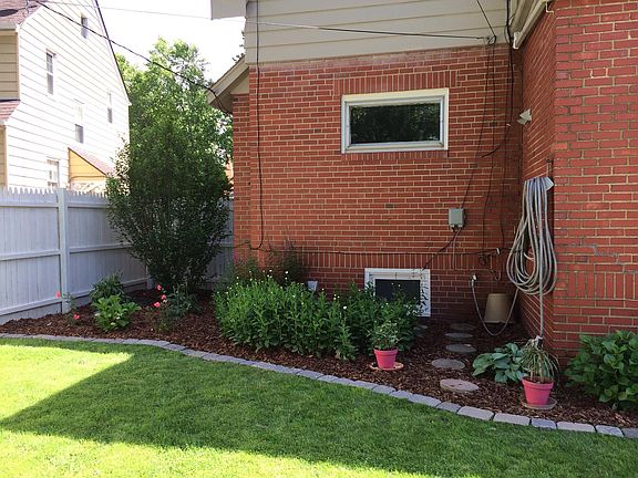4th image of 16308 Marquis Ave