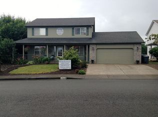 1708 Berndt Hill Dr S, Salem, OR 97302