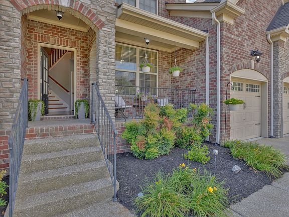 5th image of 8653 Burkitt Place Dr