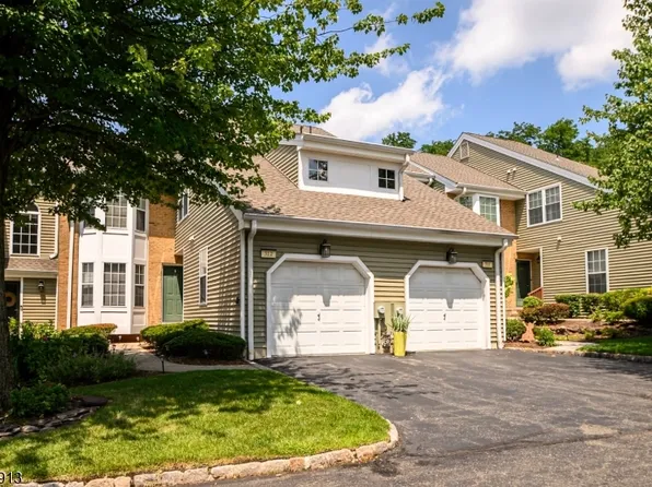 312 Araneo Dr, West Orange Twp., NJ 07052