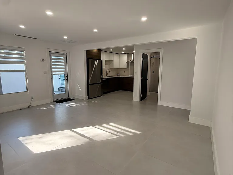 4430 NW 1st Ave — Photo 1