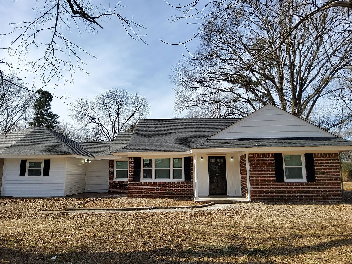 Welcome to 7729 Mahoney Road! — Photo 3